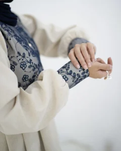 مانتو تارا مانتو روزمره بهاره و تابستانه ترکیب جذاب لینن نچرال و تور گلدوزی شده